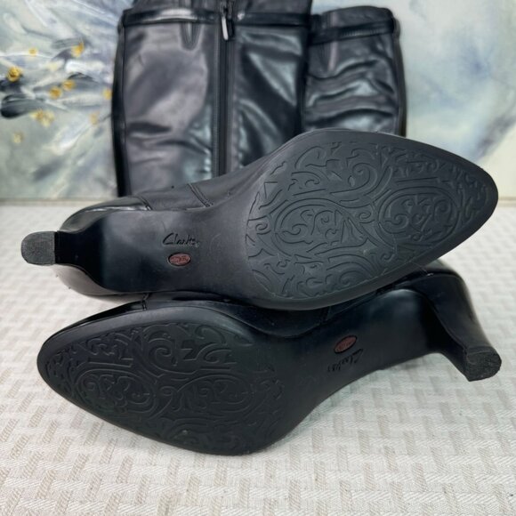 Clarks Womens Leather Knee-High Boots With Buckle Straps & Heels Size 7.5 Black - Picture 9 of 9